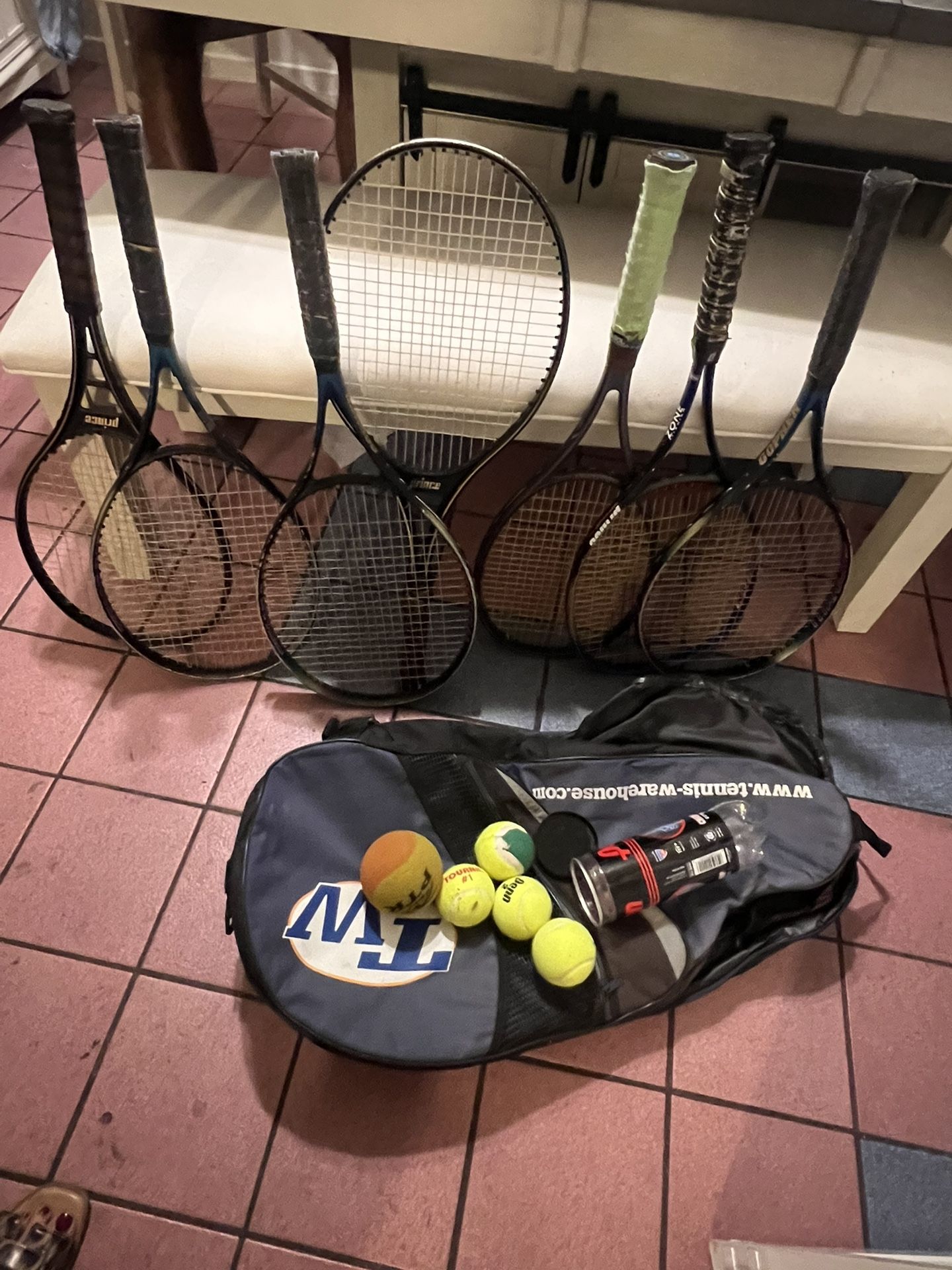 Rackets Tennis Bag And Balls