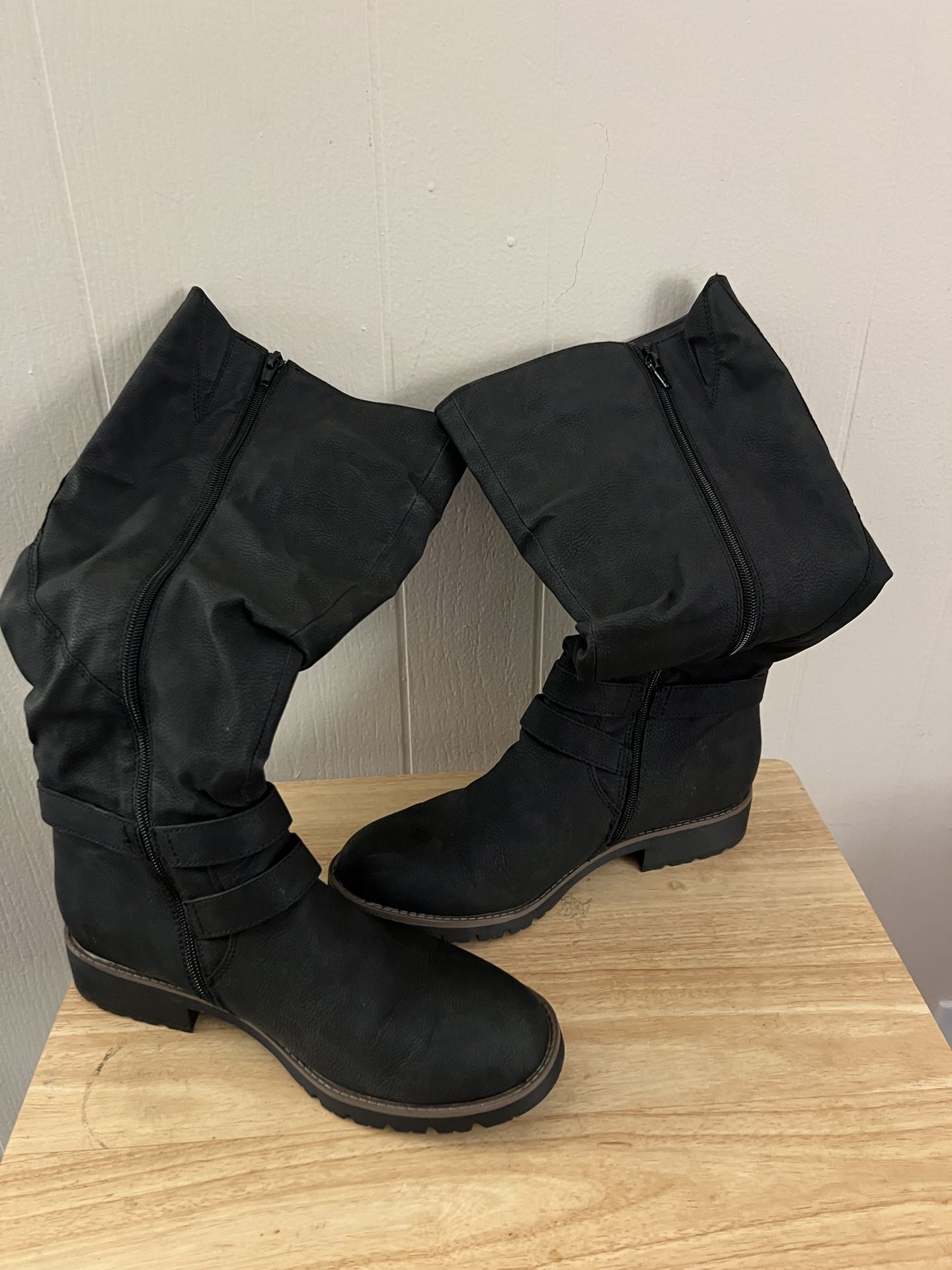 Knee High Zipper Black Boots Size 11