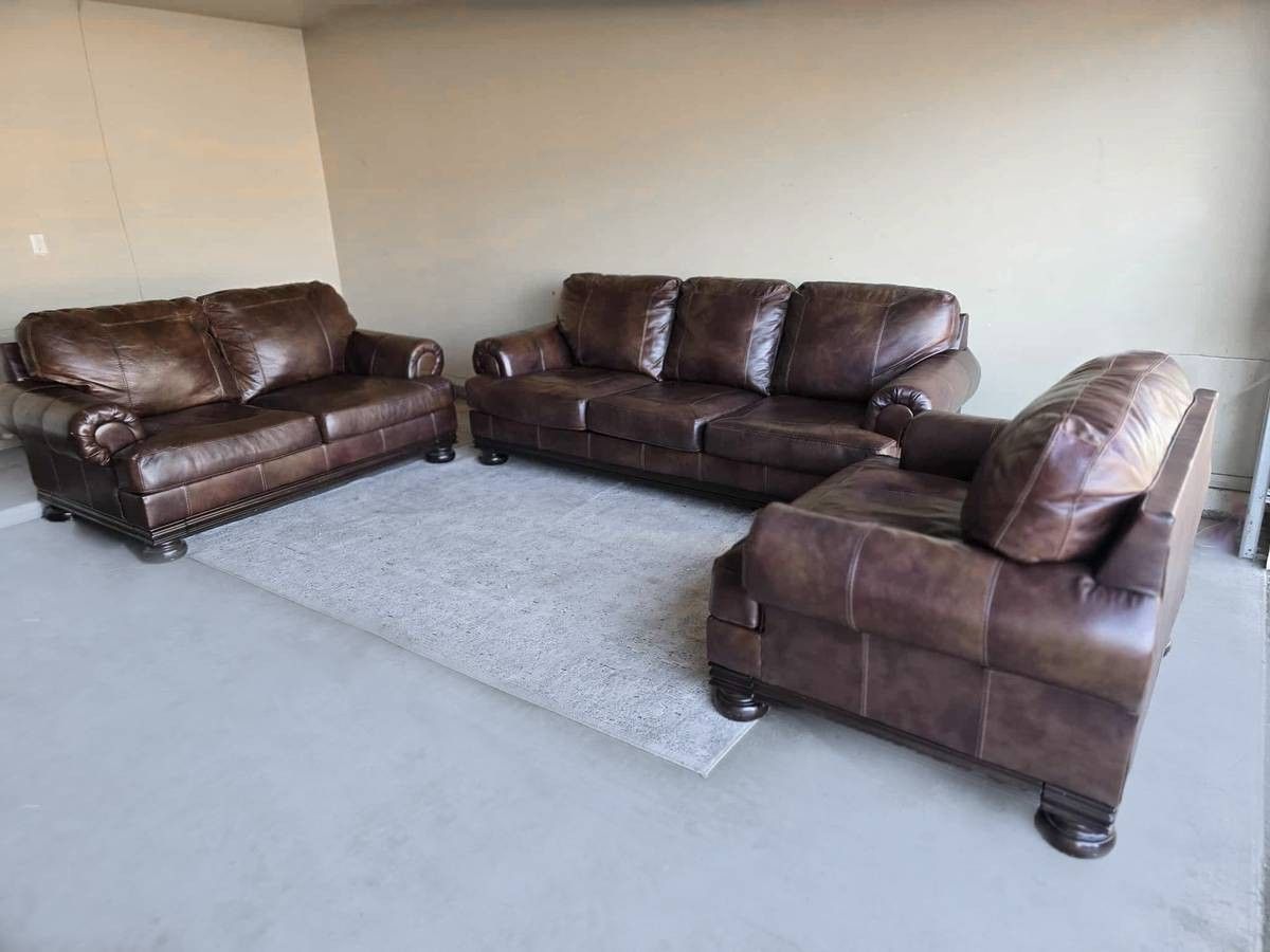 Leather Sofa, Loveseat & Chair Set