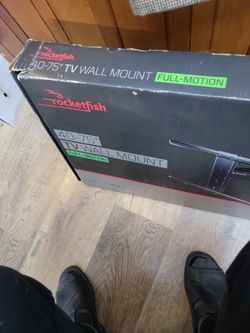 Rocketfish Full Motion TV Wall Mount (Best Buy Brand)