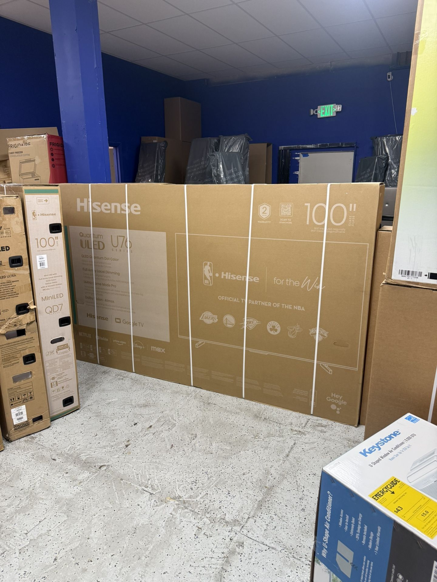 100 HISENSE ULED U76 SERIES 4K HDR SMART TV