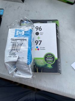 Hp 96/97tricolor plus extra tricolor pack is open but open but un used