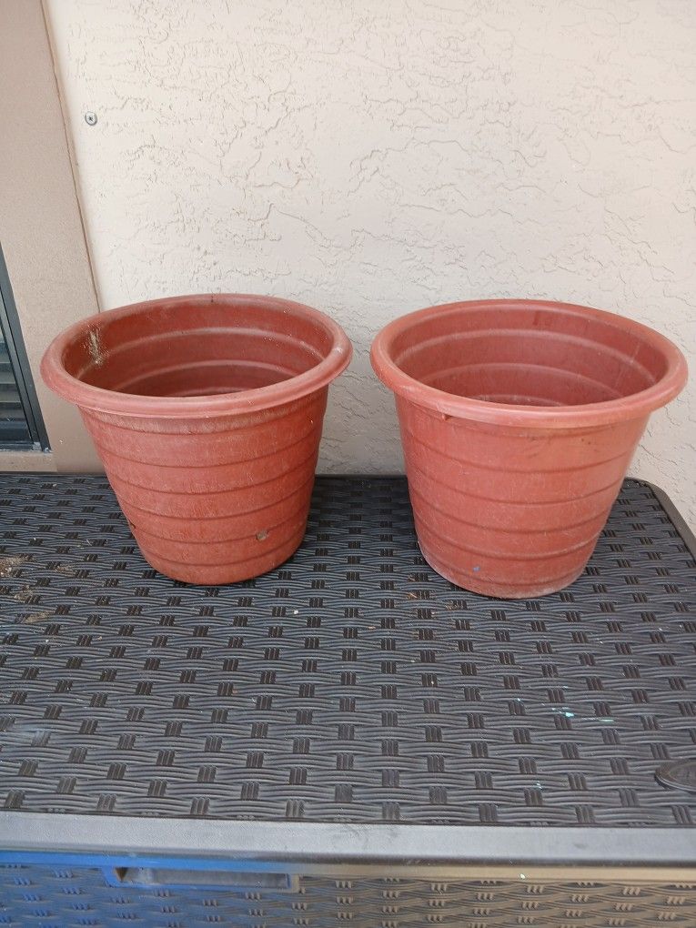 Set Flower Pots HD Plastic See Details