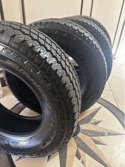 Bridgestone tires in the LT275/70R18