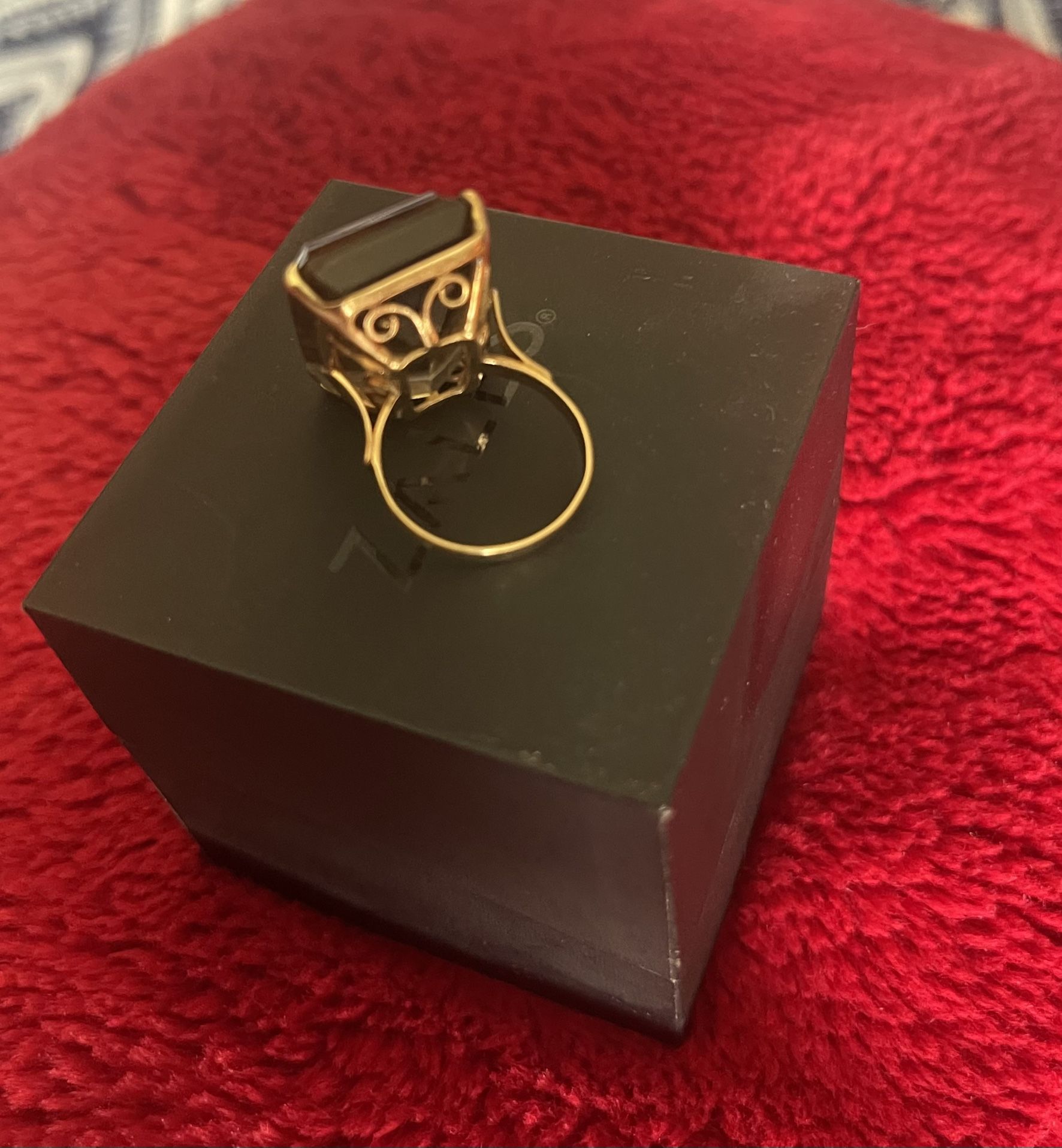 Gold Ring 14 K $900