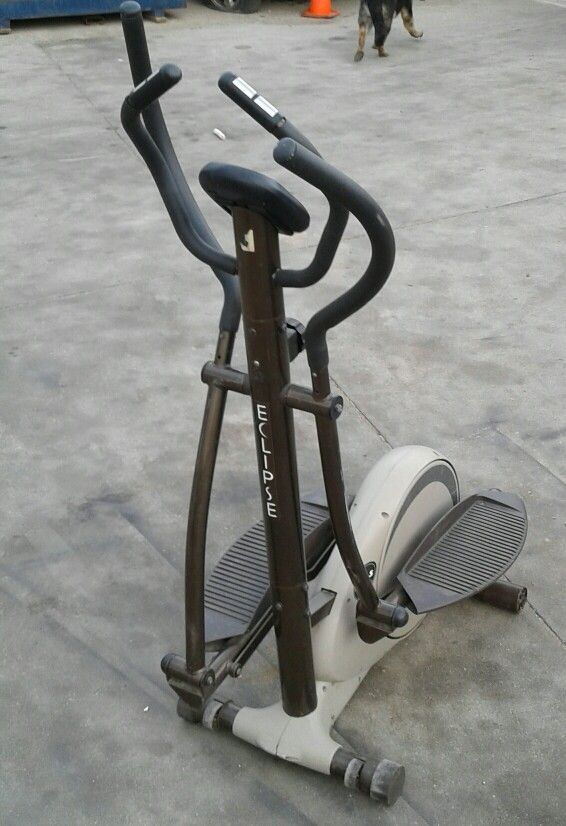 Eclipse 1000 Elliptical Cross Trainer