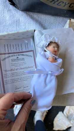 Ashton-Drake 'Handful of Cheerfulness' Baby Doll