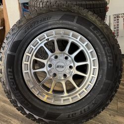 DTS Wheels 17s