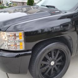 08 Silverado LTZ 4x4