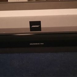 BOSE Soundbar 700