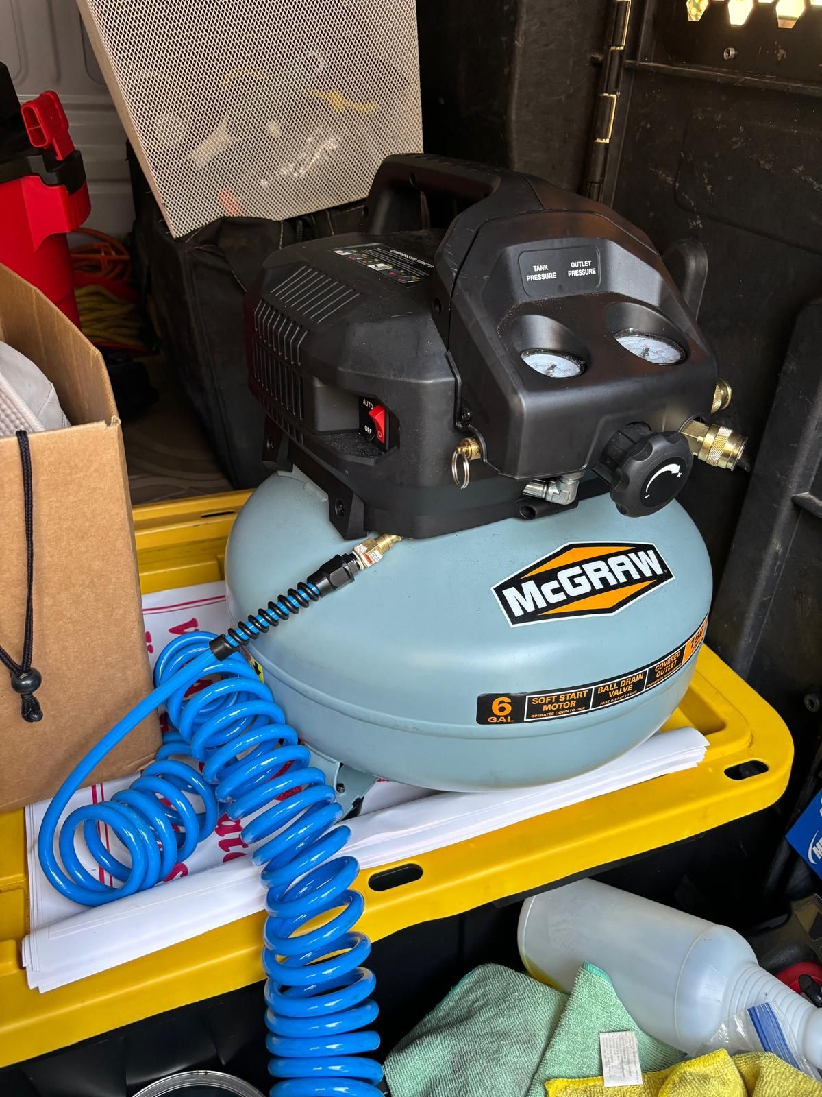 Compressor 6 Gallons