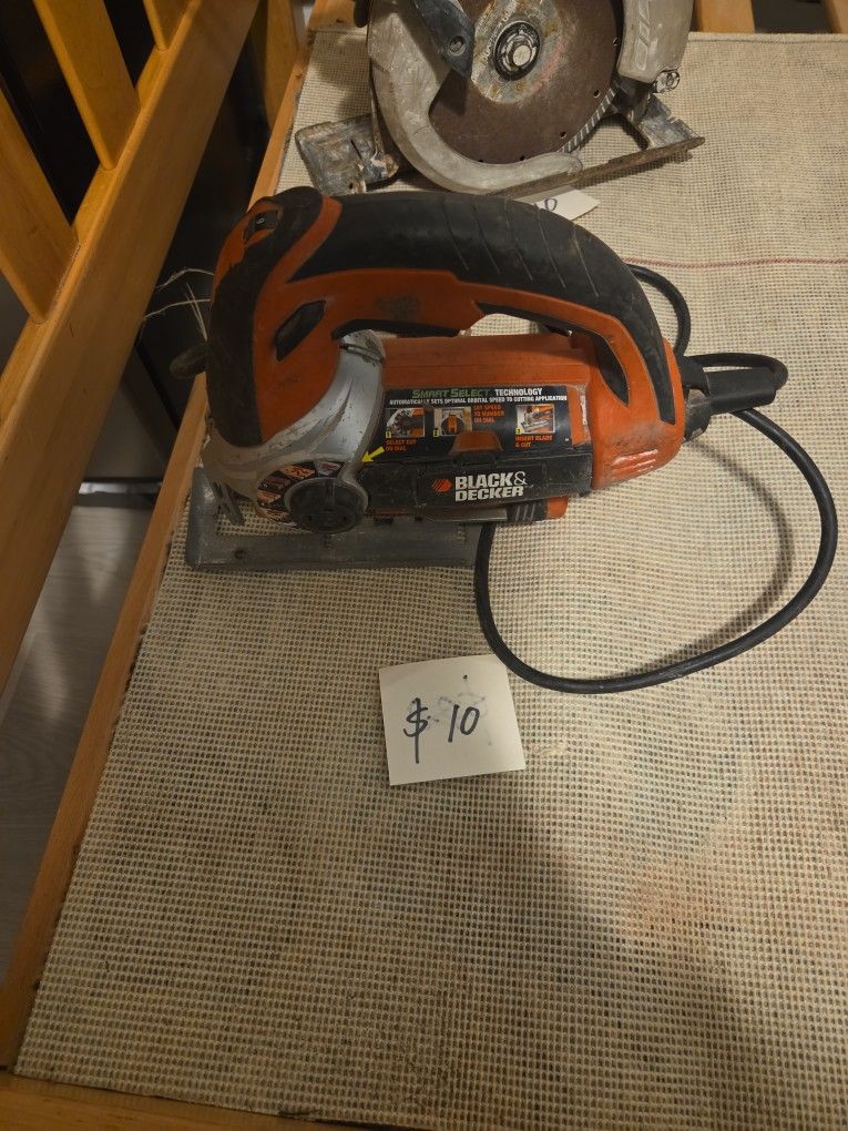 Jig Saw And Circular Saw