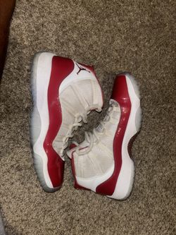 Jordan 11 Cherry 