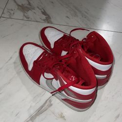 Air Jordan Slightly Used 