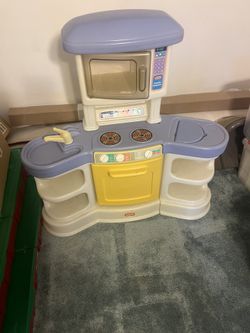 Little Tykes Kitchen Set, Cart And Food Set 