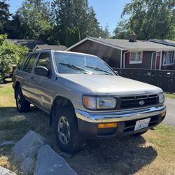 1999 Nissan Pathfinder