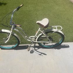 Schwinn 7 Speed Beach Cruiser