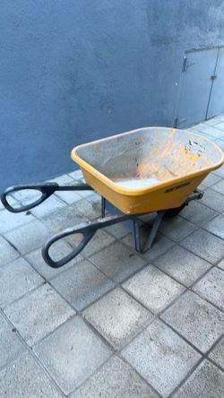 True Temper Wheel Barrel