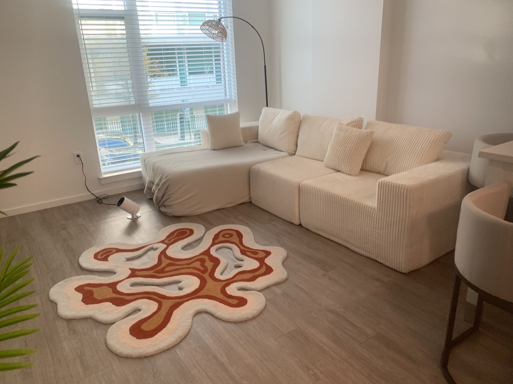 Modern White Sectional L-Shape Sofa