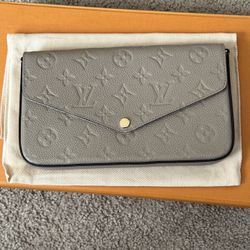 Louis Vuitton Crossbody