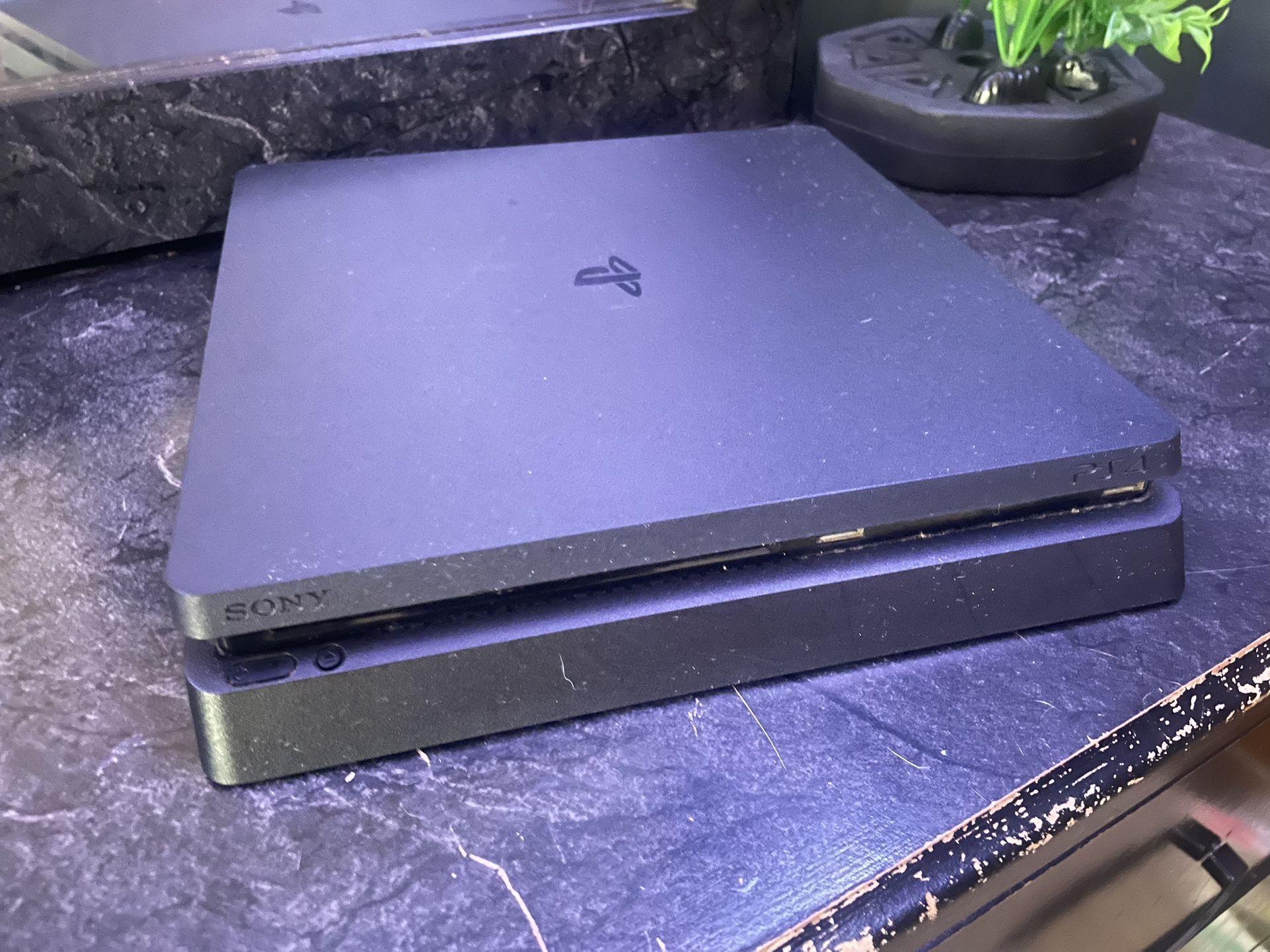 PS4 Slim
