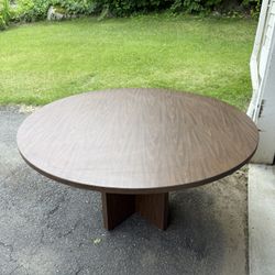 60” Round Table