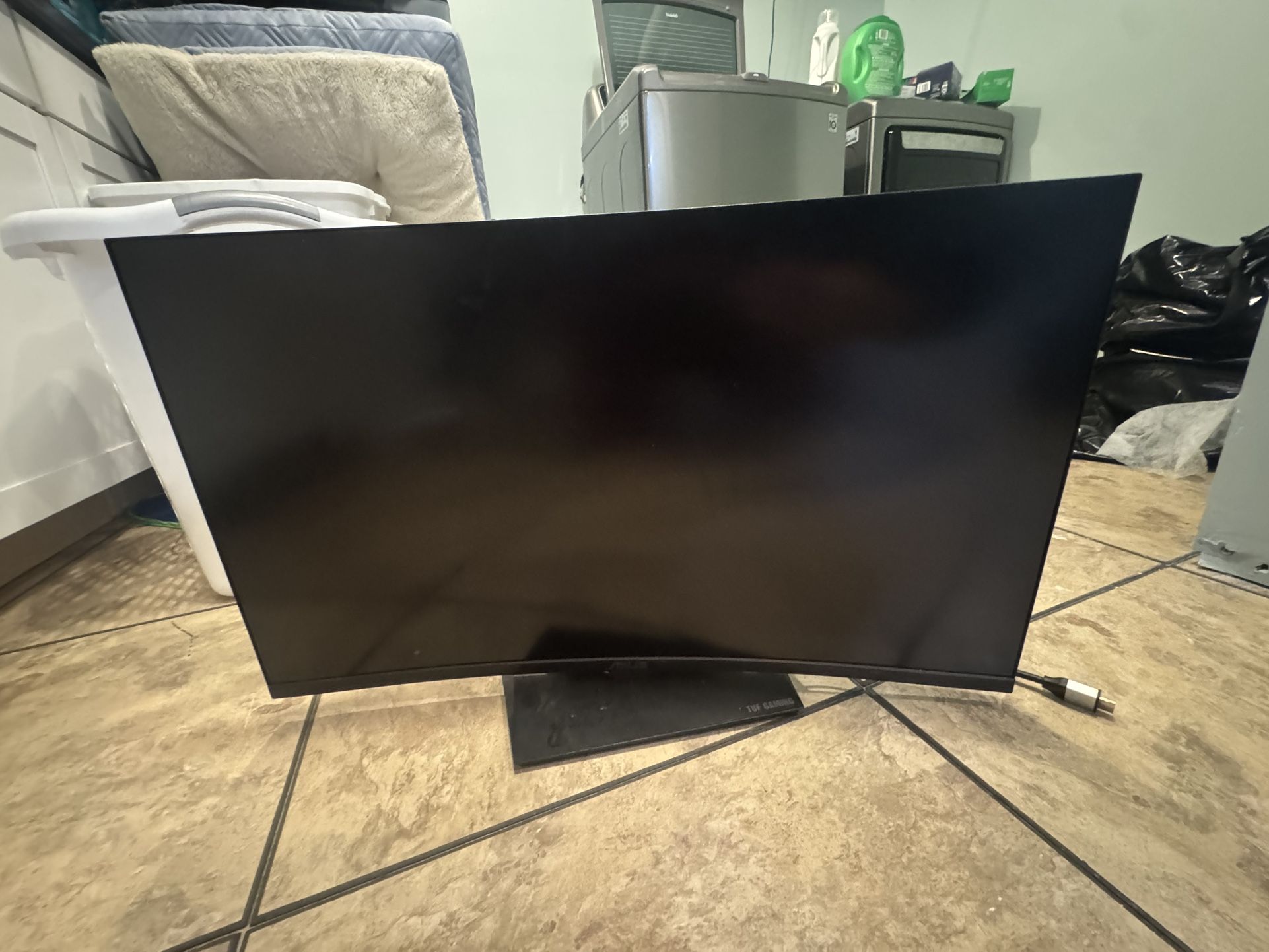 27 Inch Curved Asus Tuff Gaming Monitor