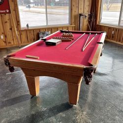 Pool table