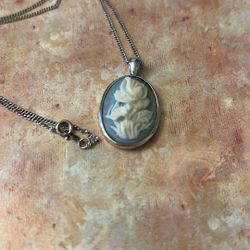 Blue Flower Cameo Pendant With Chain