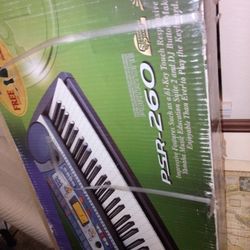 Keyboard Yamaha