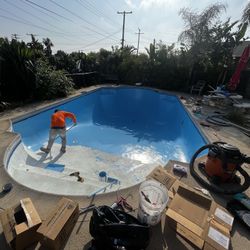Pool painting