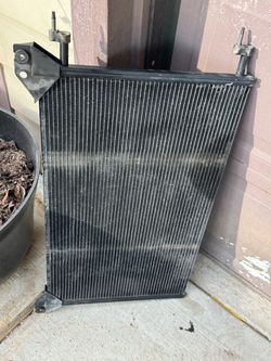 2007-09 Sierra/silverado condenser