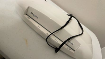 Staples Thermal Laminator model st26530
