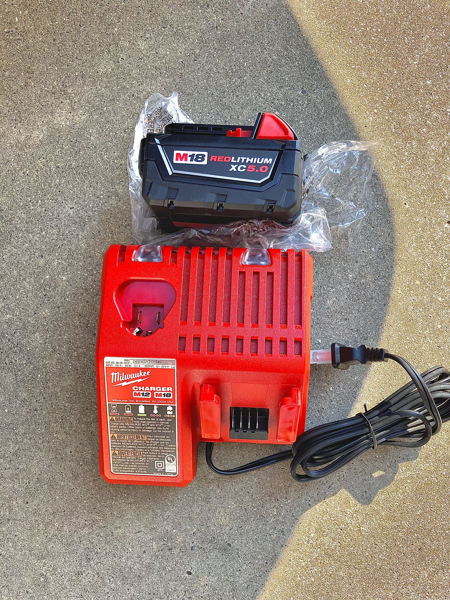  New Milwaukee M18 5.0 Battery & Charger 