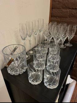 Mikasa Olympus Crystal Entertaining Set