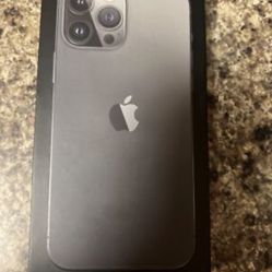iPhone 13 Pro Max Factory Unlocked 