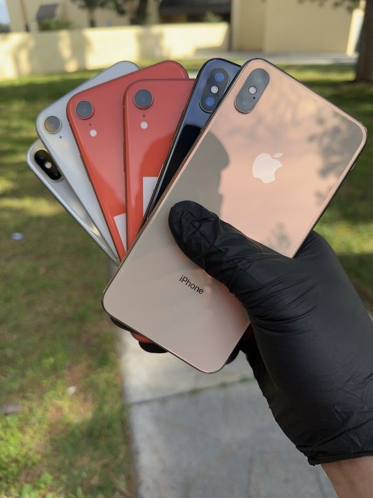 iPhone 8 / 8 Plus / X / XR / XS Max & Unlocked / International Available