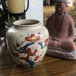 Vintage Japanese vase 
