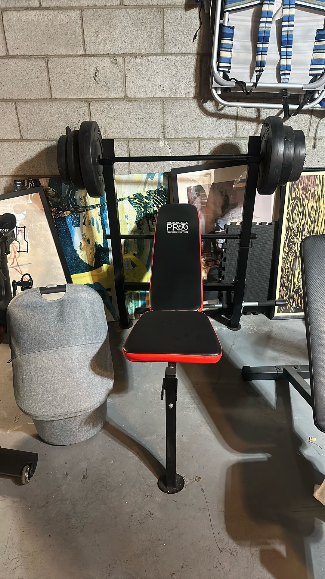 Weight Bench With 100 Pounds Of Weights