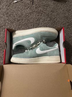 Nike Air Force 1 ’07 LV8 / Air Force 1 Low Sneakers – Mint Green & White – 10 1/2