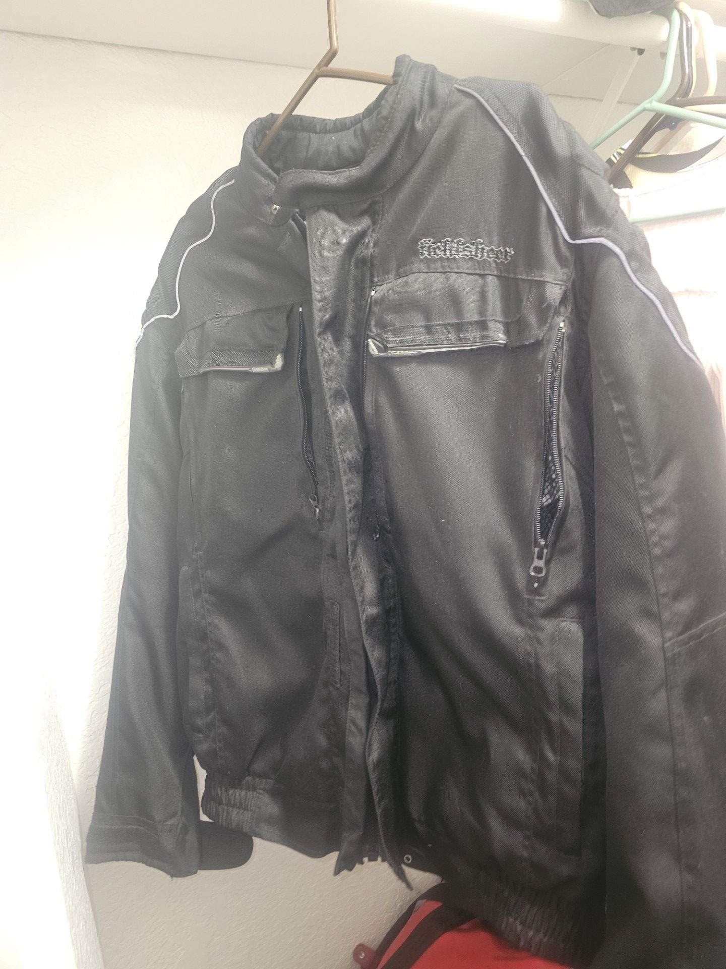 Motorcycle jacket