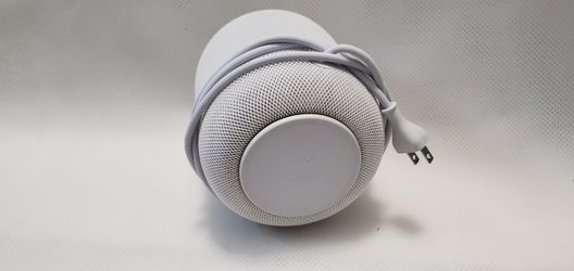 LIKE NEW Apple Homepod Gen 2 Speaker Audiophile High Quality Sound iTunes Airplay
