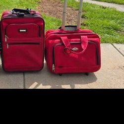 2 Luggage 22, inch and Ricardo carry-on, in like new condition