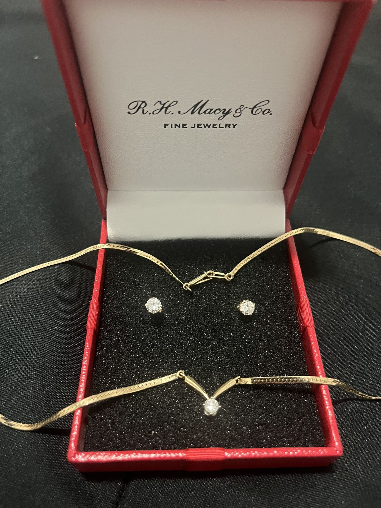 Gold Earrings And Chain