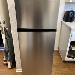 Xl Mini Fridge 
