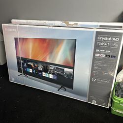 65in Samsung Smart Tv 