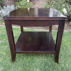 Table - Accent or End Table