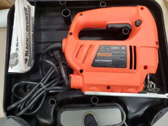 Black & Decker Variable Speed Jigsaw (Model JS200)