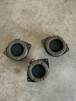 3.5 Harmon Kardon speakers OEM mopar