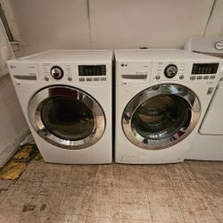 LG Washer And Gas Dryer 